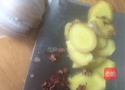 佛手瓜烧鸡腿肉的做法图解3