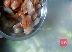 三鲜丝瓜汤的做法图解5