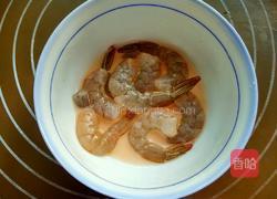 香菇虾仁三色藜麦饭团的做法图解2