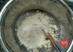 米粉发面烙饼的做法图解1