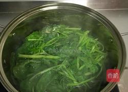 肉末拌菠菜的做法图解2