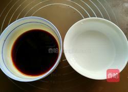 西兰花炒核桃虾球的做法图解5