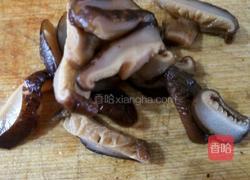 三鲜酱红椒鲜菇辣面（酱意面）的做法图解4