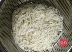 三鲜酱红椒鲜菇辣面（酱意面）的做法图解6