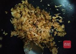 酸豆角炒包心菜的做法图解7