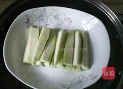 蒜末蒸丝瓜的做法图解4