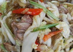 白菜地瓜粉丝炒肉片