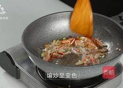 营养健康的美味小炒 腊肉蔬菜炒年糕的做法图解5