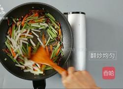 营养健康的美味小炒 腊肉蔬菜炒年糕的做法图解9