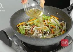营养健康的美味小炒 腊肉蔬菜炒年糕的做法图解10