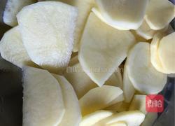 香酥土豆饼的做法图解1