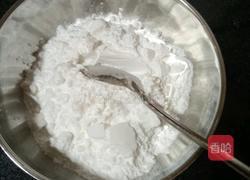 自制豌豆凉粉的做法图解1