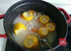 排骨玉米萝卜汤的做法图解5