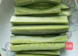 甜面酱拌黄瓜条的做法图解3