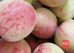 桃子罐头的做法图解1