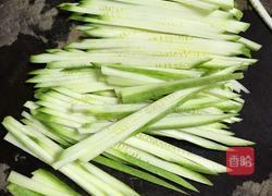 西葫芦蛋饼的做法图解1