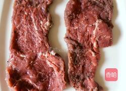 蘑菇牛排饭的做法图解1