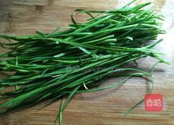 韭菜薏米杂粮饼的做法图解1