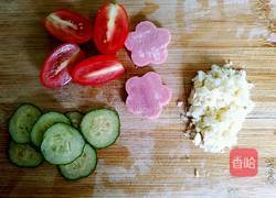 鲜虾凉拌面的做法图解3