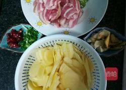 土豆盐煎肉的做法图解1