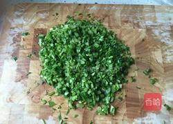 牛肉芹菜饺子的做法图解2