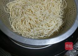 川味凉面的做法图解1