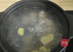 红菇排骨汤的做法图解6