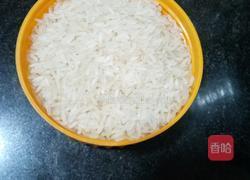 电饭煲腊肉饭的做法图解5