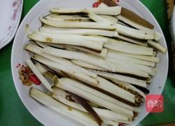 剁椒肉丁茄子的做法图解2