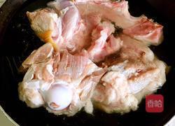 蒜泥肘子的做法图解3