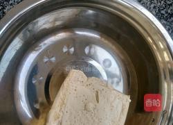 豆腐葱花饼的做法图解1