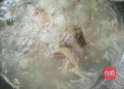 鲫鱼汤的做法图解4