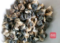 韭菜田螺肉的做法图解1