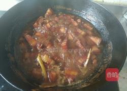 红烧肉炖土豆的做法图解16