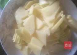 土豆肉片的做法图解1