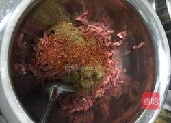 孜然炒肉的做法图解2