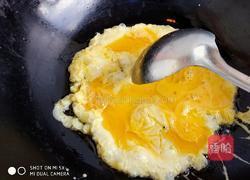 蘑菇面的做法图解2