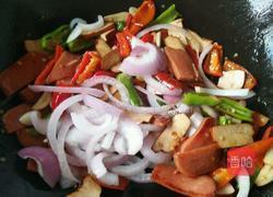 双椒炒双香的做法图解6