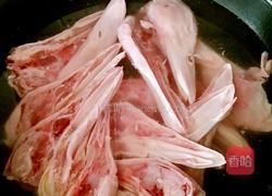 干锅鸭头的做法图解1