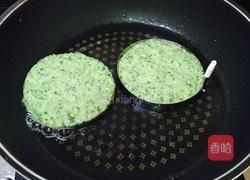 西兰花鸡蛋饼的做法图解9