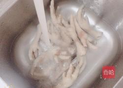 豉油鸡脚的做法图解1