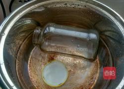 黄桃罐头的做法图解1