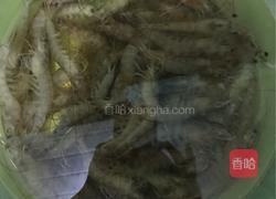 宝宝炸虾的做法图解1