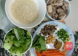 香菇瑶柱排骨粥的做法图解2