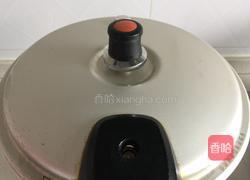 绿豆花生红枣甜汤的做法图解5