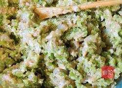 猪肉、海虾、青椒馅饺子的做法图解11