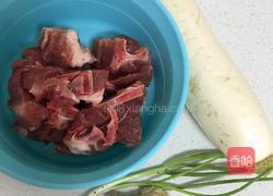 萝卜排骨汤的做法图解1