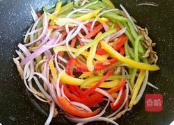 彩椒肉丝炒乌冬的做法图解7