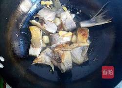 土豆番茄炖鱼汤的做法图解8