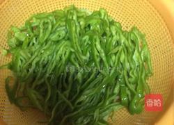 青椒肉丝的做法图解1